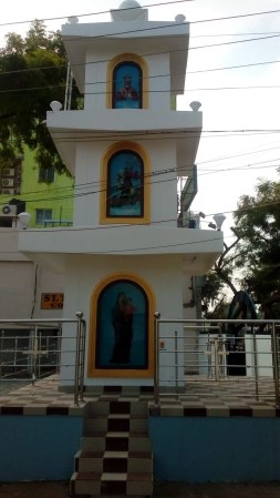 st nicolas cross tower